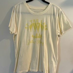 Thread and Supply Graphic Tee- L